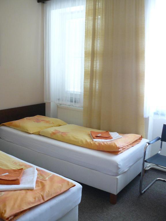 Hotel Bila Ruze Brno Kamer foto
